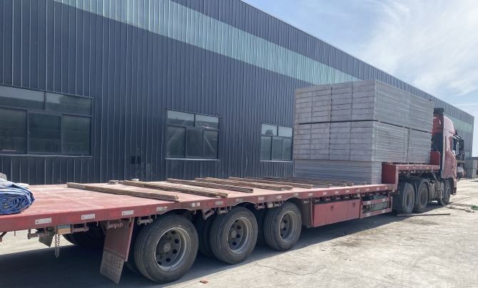 擁有多位高素質(zhì)、高水準(zhǔn)的施工團(tuán)隊